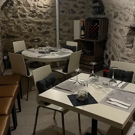 Frühstückspension Osteria Morganti Someo